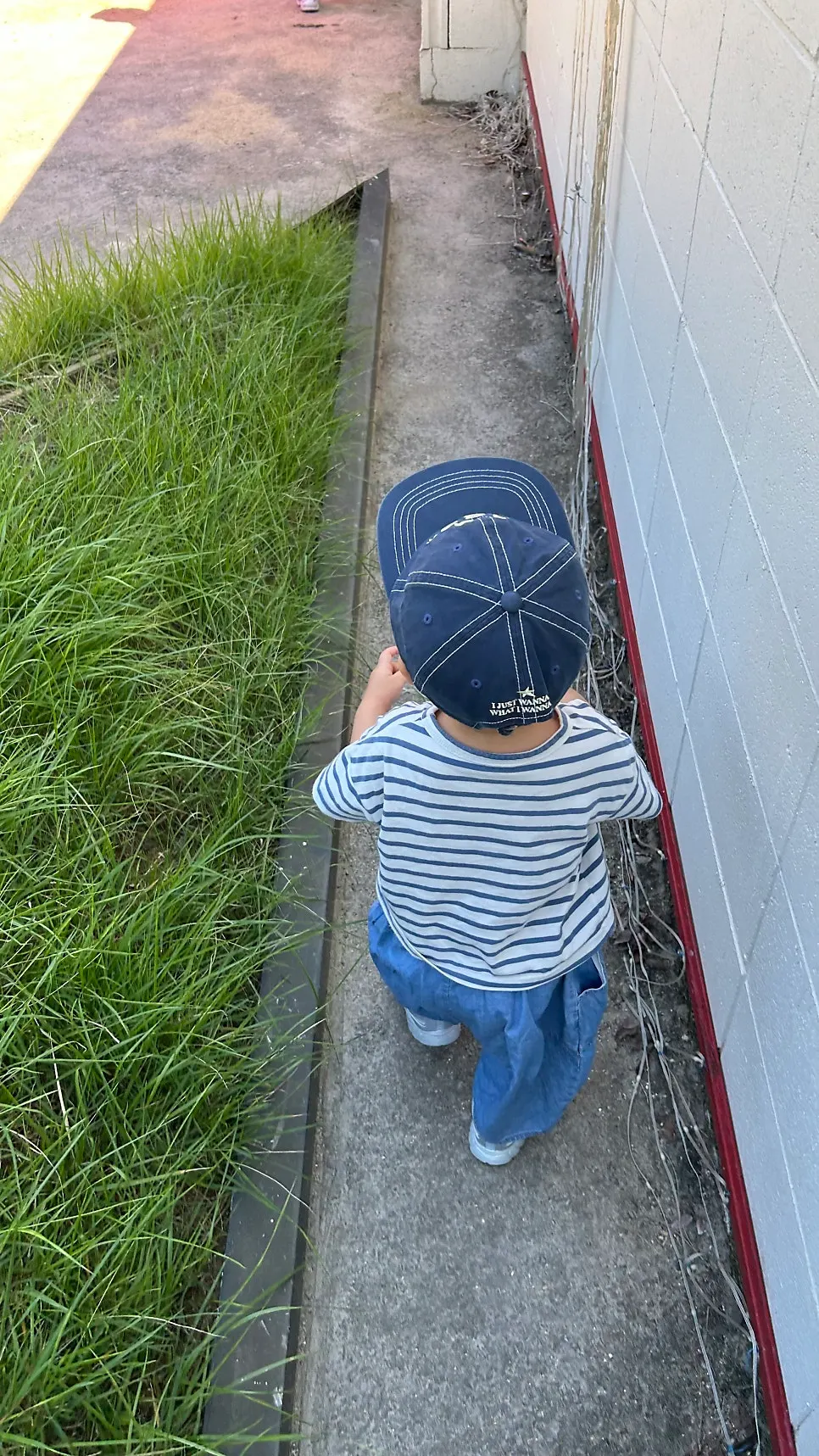 Path leading to the outdoor sand playground