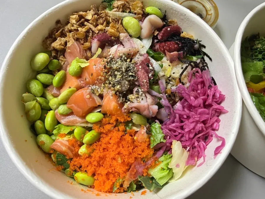 Slow Cali poke bowl with fresh ingredients