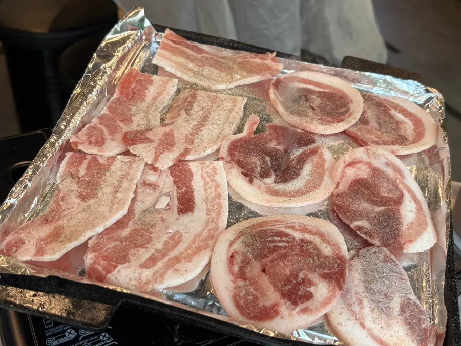 Smile Hall's grill lined with foil