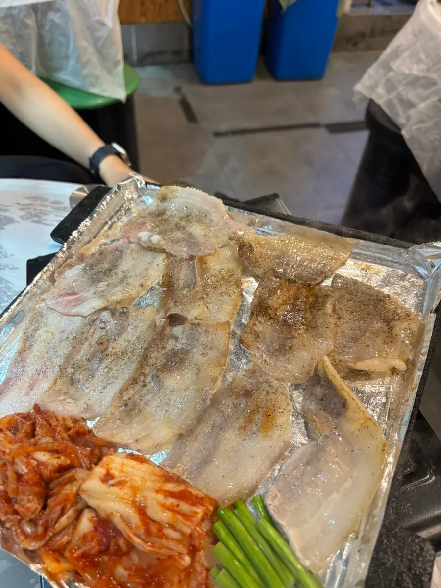 Thick-cut frozen samgyeopsal after grilling