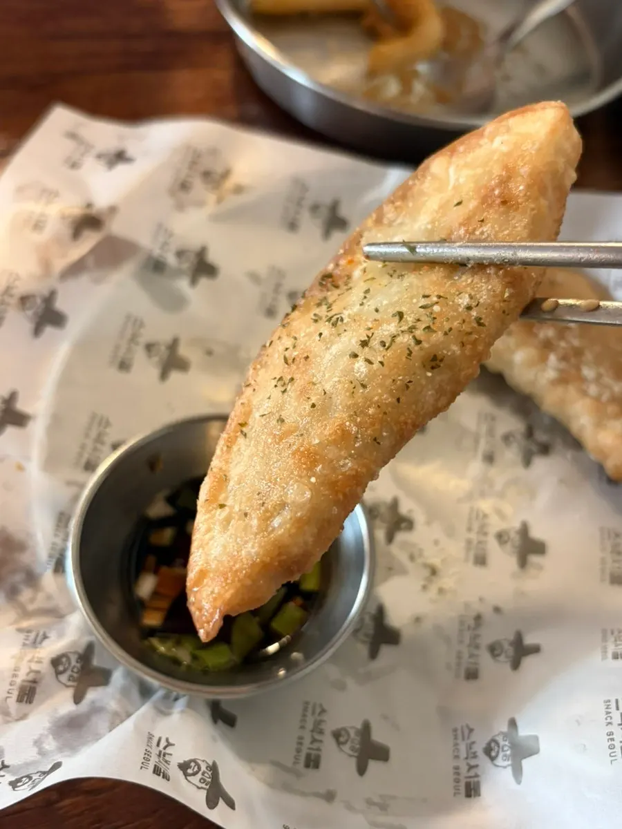 Snack Seoul整桌菜餚全貌
