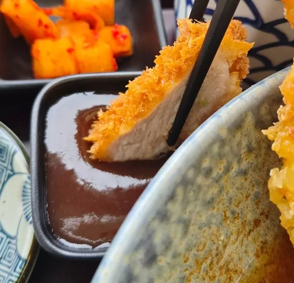 Pork cutlet sauce and wasabi salt