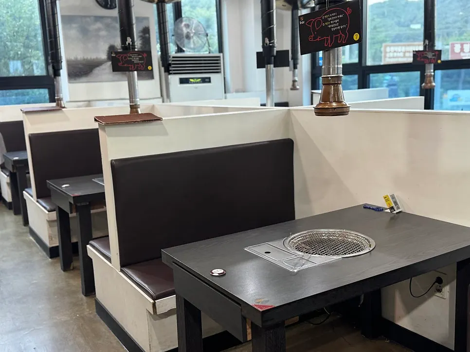 Sodam Galbi's dedicated parking space with no barrier