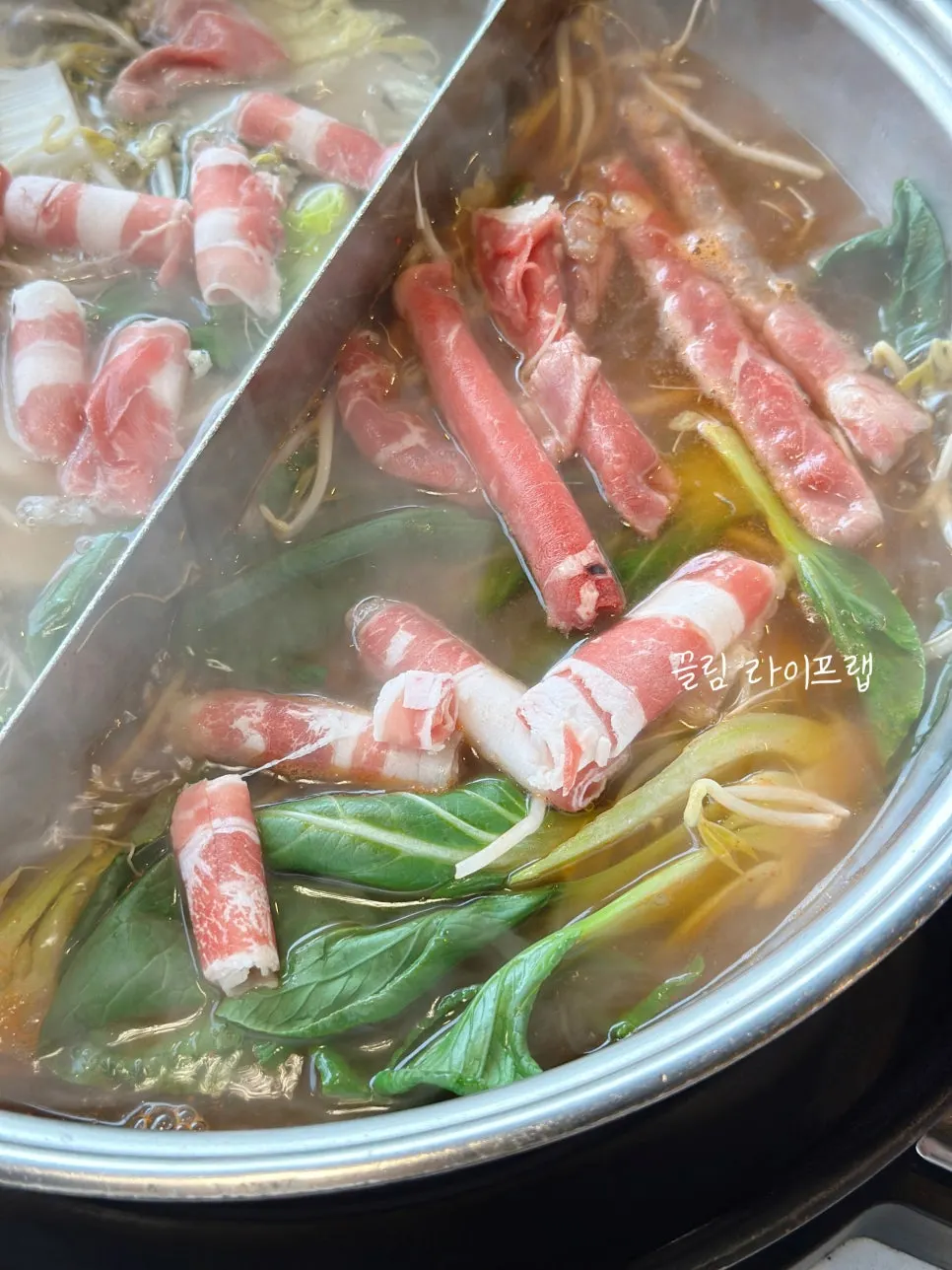 소담촌 수원정자점 매장 내부 테이블 배치