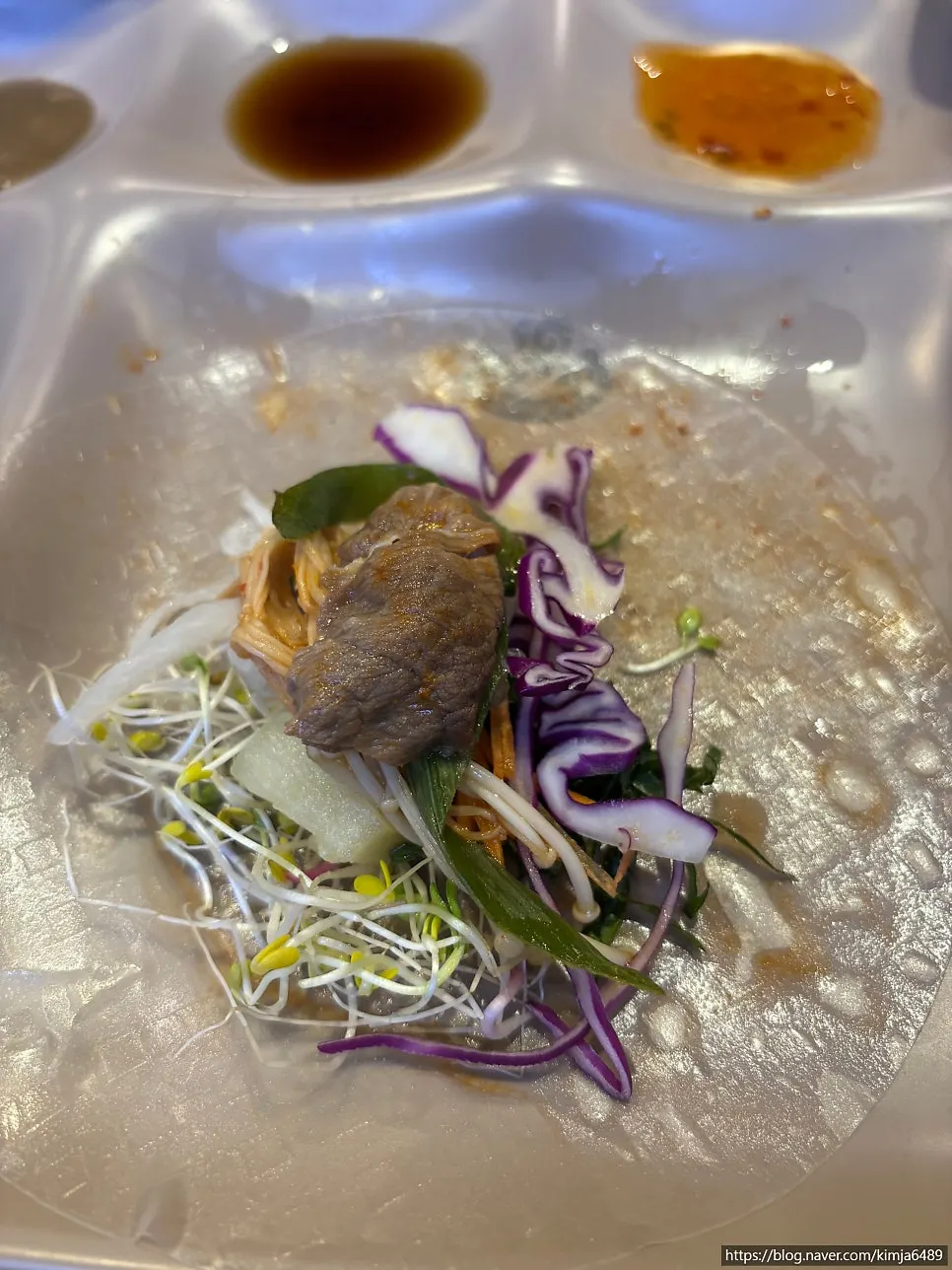 Dumplings cooked in the shabu-shabu pot