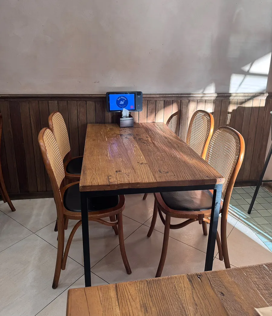 Spacious hall tables at Soi Nana Seongsu