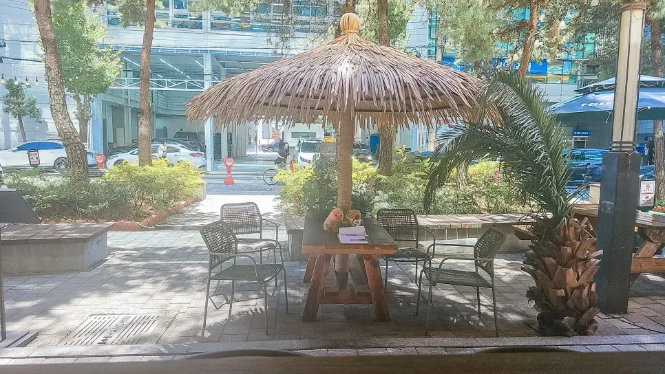 Parking lot entrance of the Soi Nana Seongsu building
