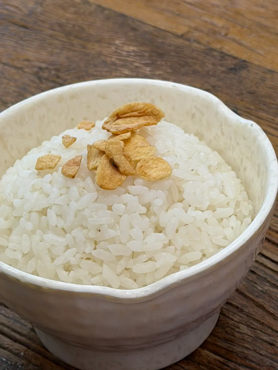 Coconut cream curry with fried crab