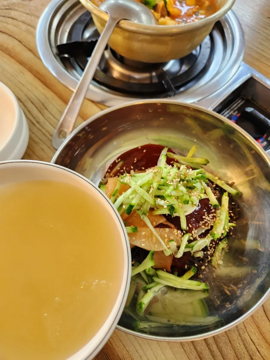 Bibim naengmyeon served with icy broth