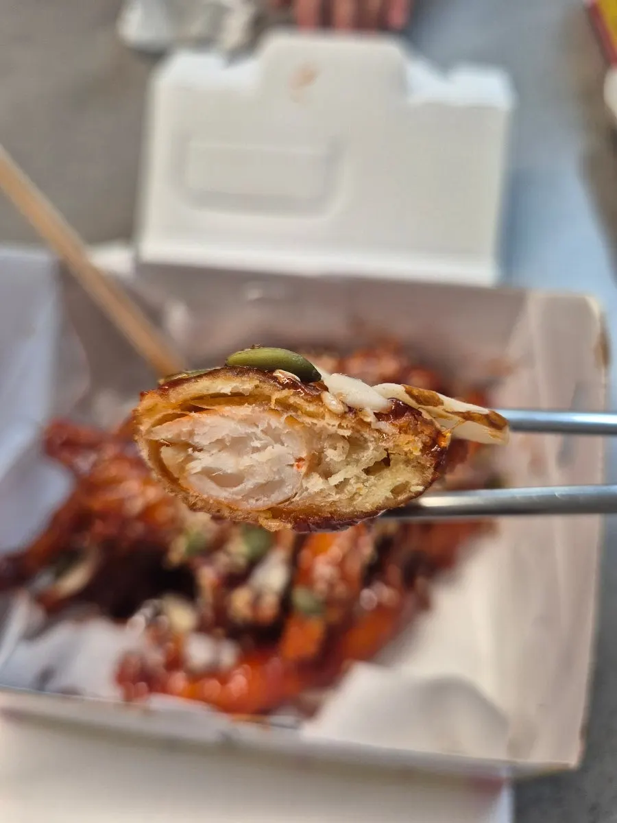 Hwangbuja Twigim baby crab late-night snack