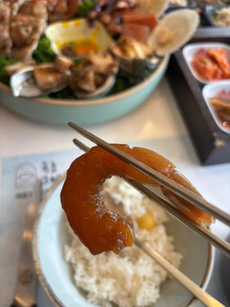 土豆锅饭与小菜的一桌