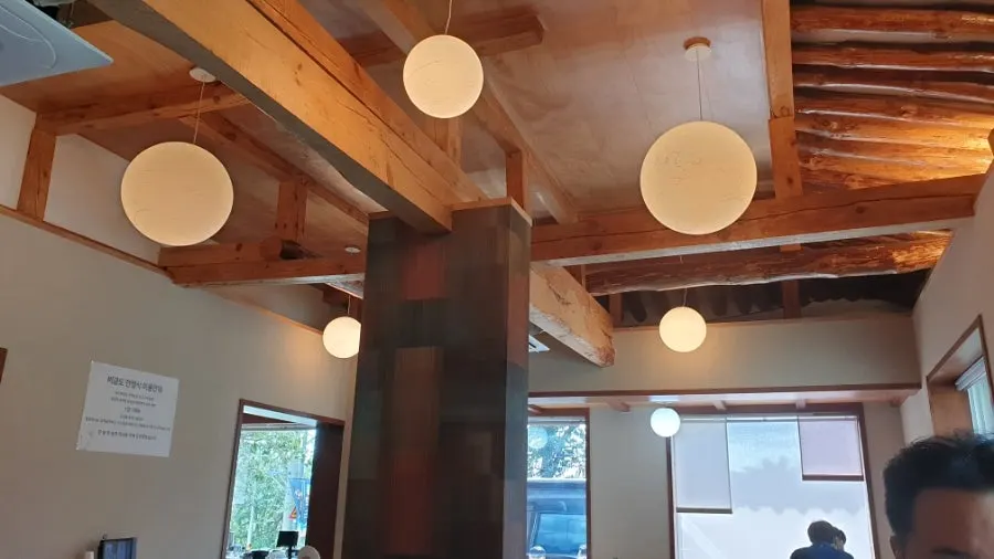 Bigeumdo's interior lighting resembling a floating moon