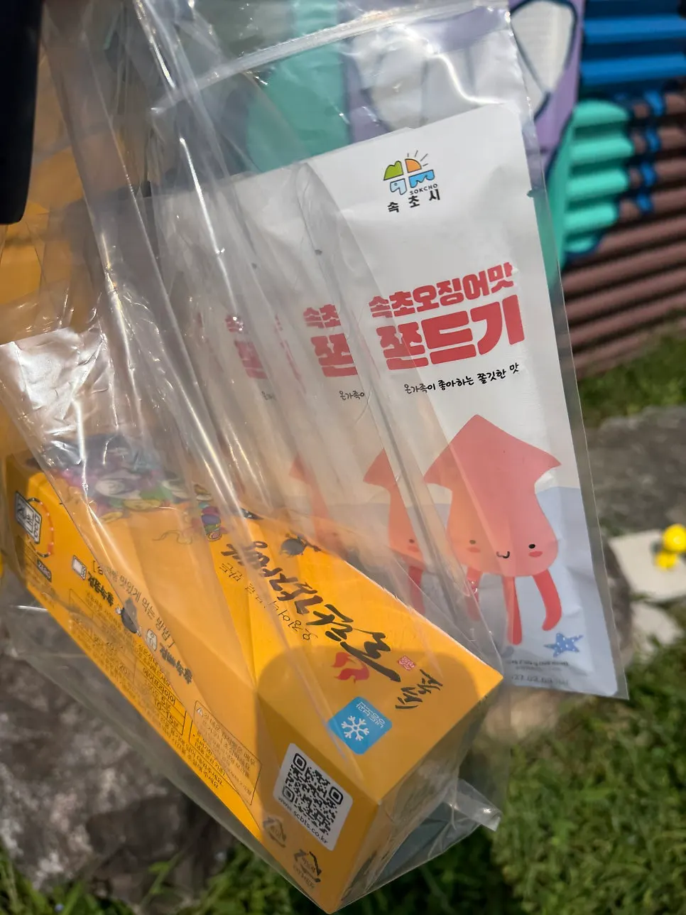 불탄감자빵과 음료 진열 내부