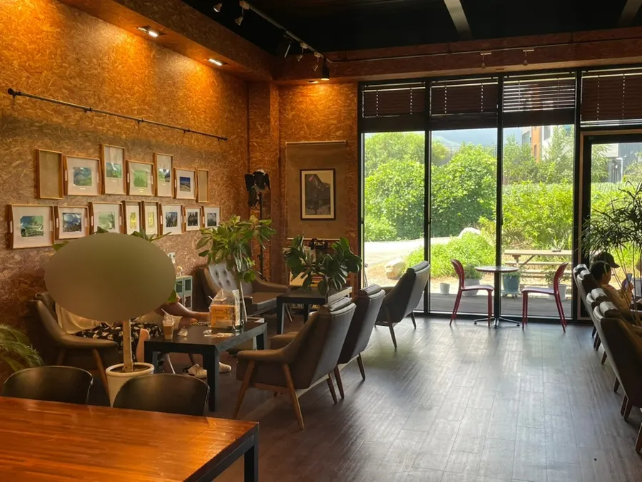 Seating with a forest view at the bakery café