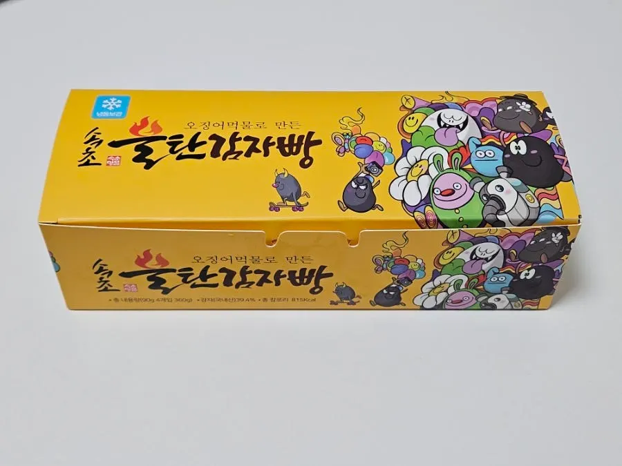 Packaged 4-pack box of Sokcho Bultan Gamja Bread