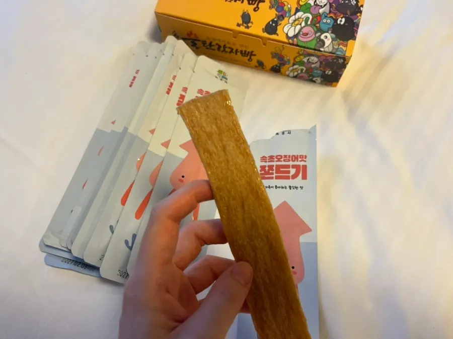 Opened bag of Sokcho squid-flavored jjondeugi