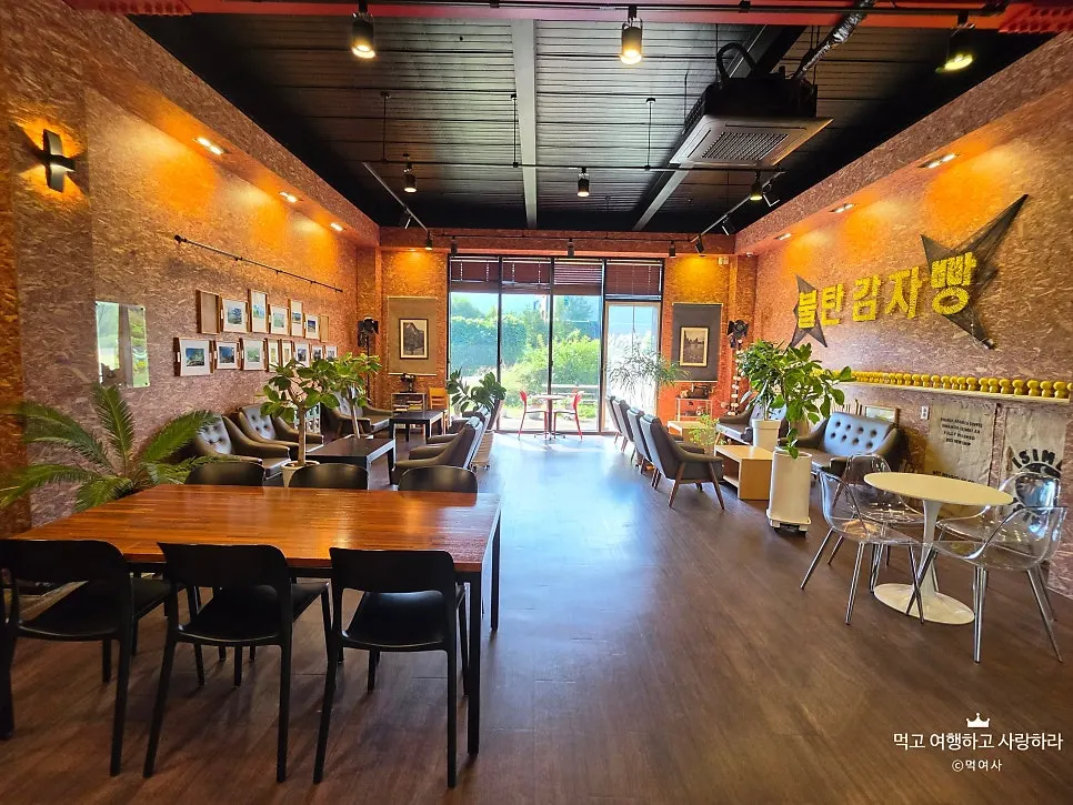 Spacious café interior with large tables