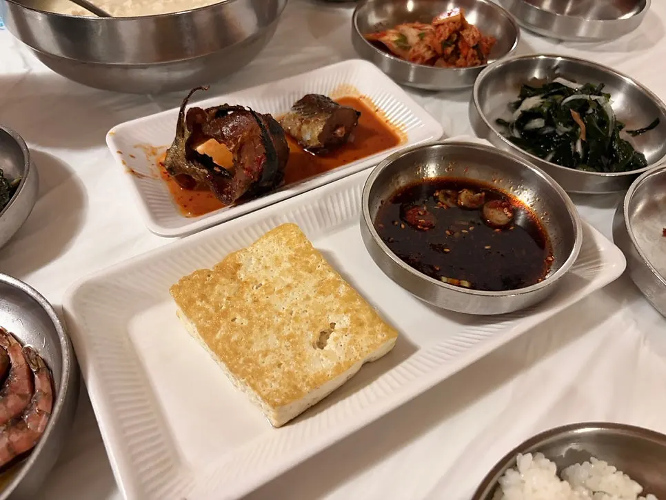 Sundubu spread served with rice