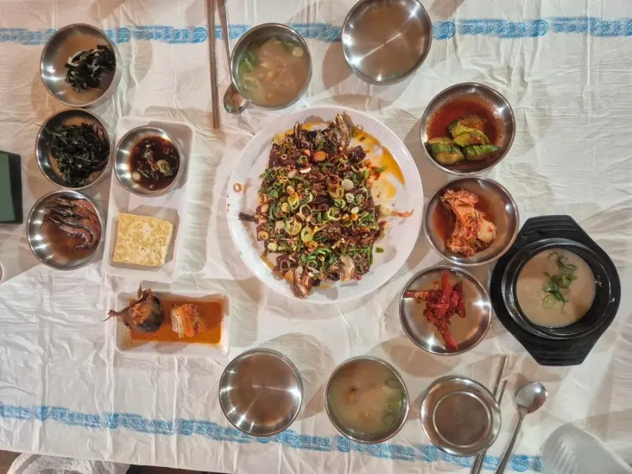 밥과 함께 먹는 황태구이 한 상