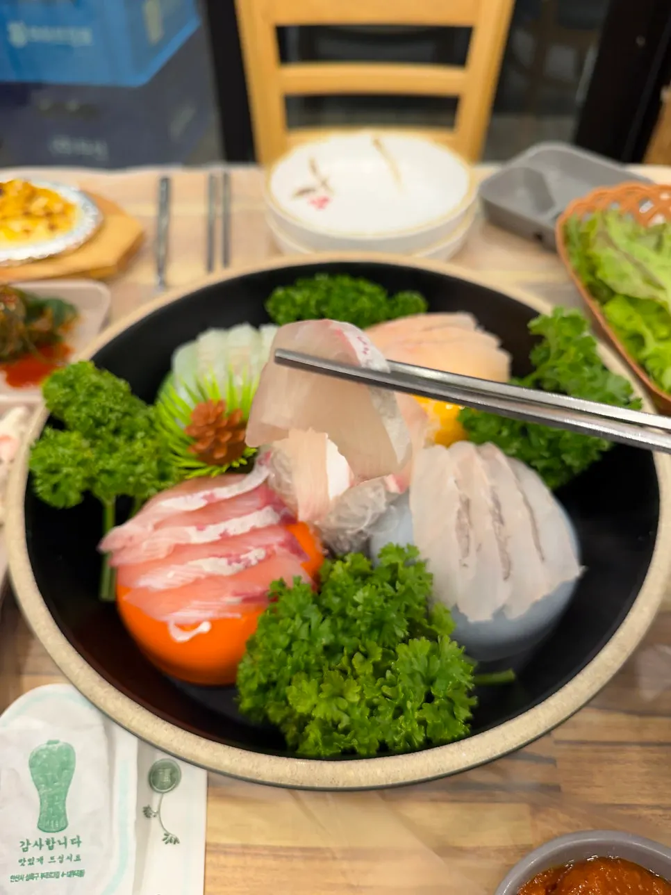 Raw squid, sea squirt, abalone, and flower shrimp