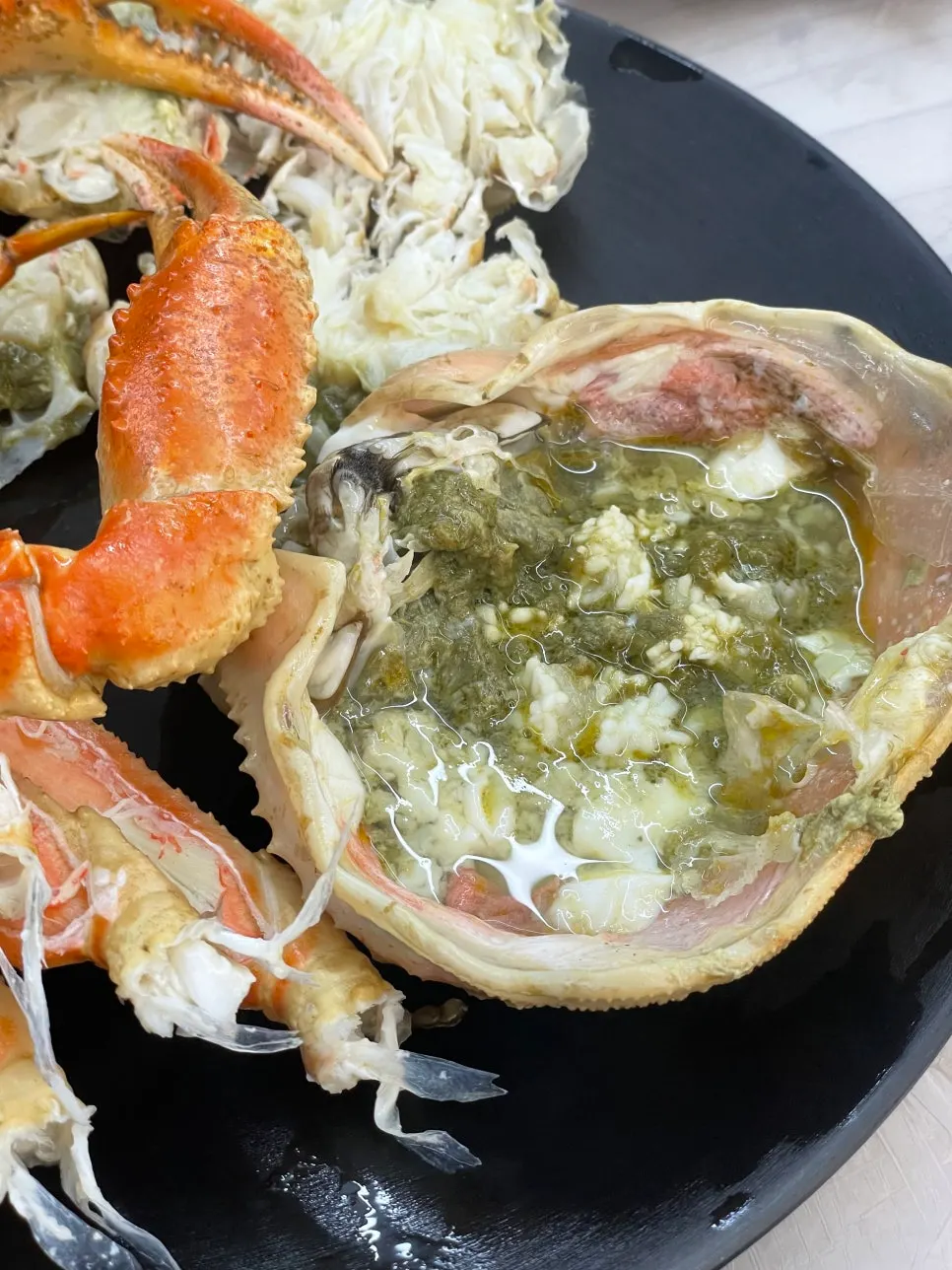 Snow crab eaten after the sashimi