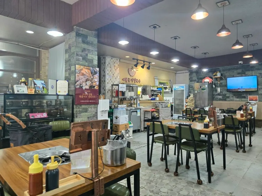Spacious dog-friendly interior of the restaurant
