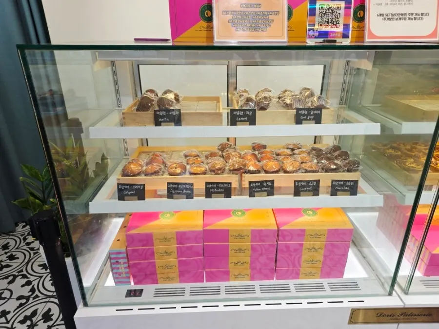 Desserts from Doris Patisserie near Sokcho Central Market