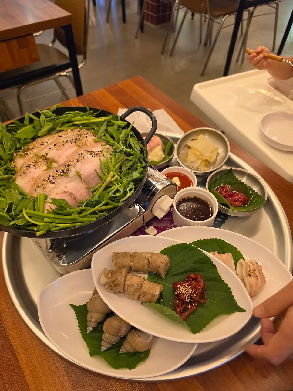 A spacious table for dining with children