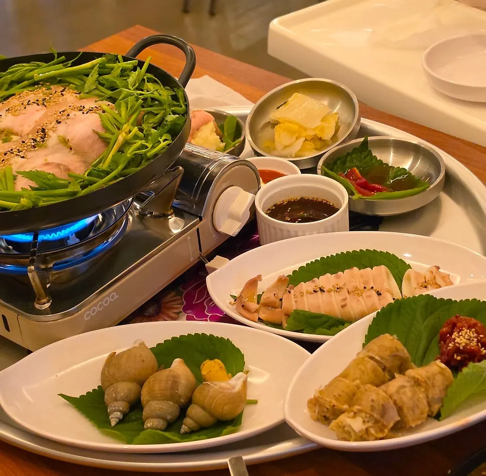 Seafood dishes and highballs enjoyed at Seo Jubang
