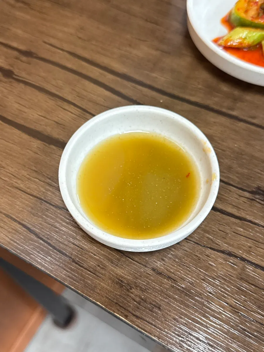 Gamjatang enhanced by the aroma of perilla leaves
