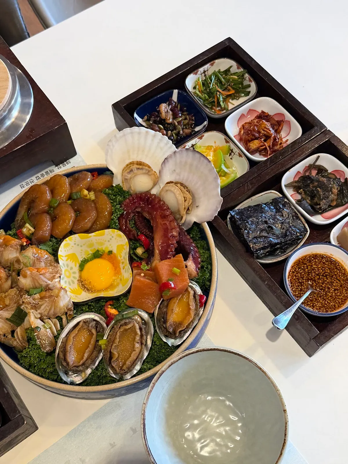 Seafood soy sauce platter 2-person set on one plate