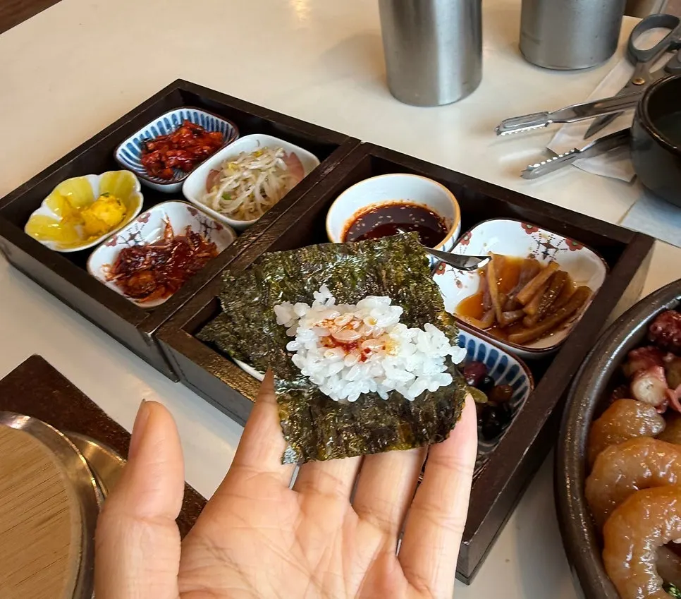 Full assorted seafood soy sauce platter set meal