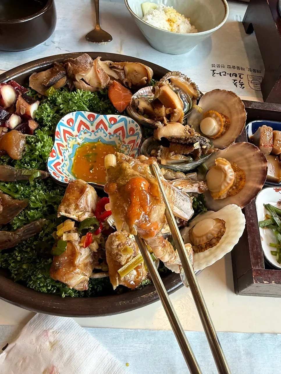 Plump soy sauce shrimp