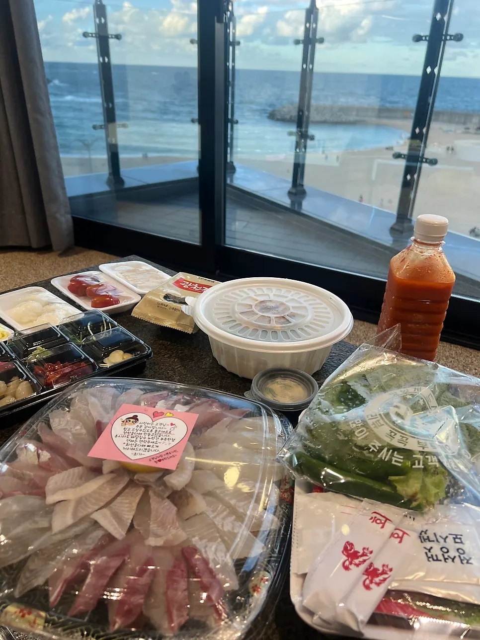 Mixed sashimi contents after opening the takeout bag
