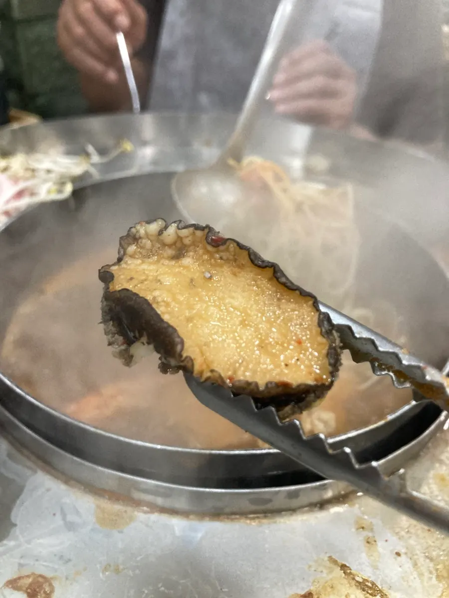 나눠 먹은 전복 한 마리