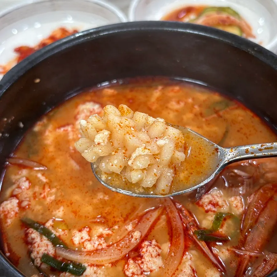 밥과 함께 먹는 짬뽕해물순두부 국물