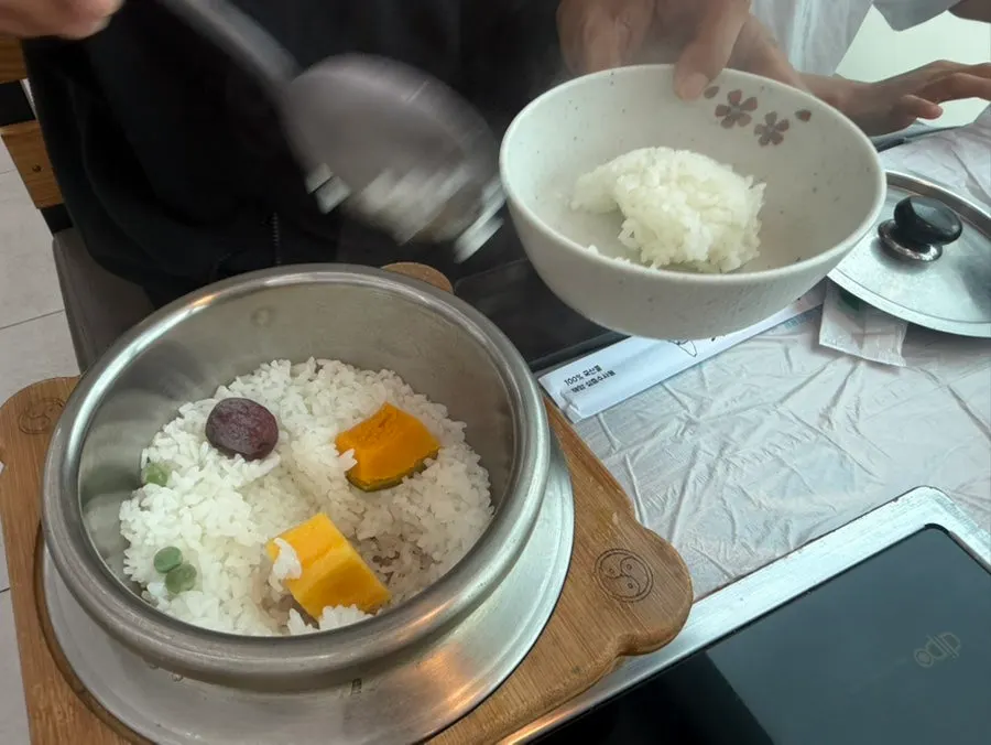 옛고을순두부 입구와 간판
