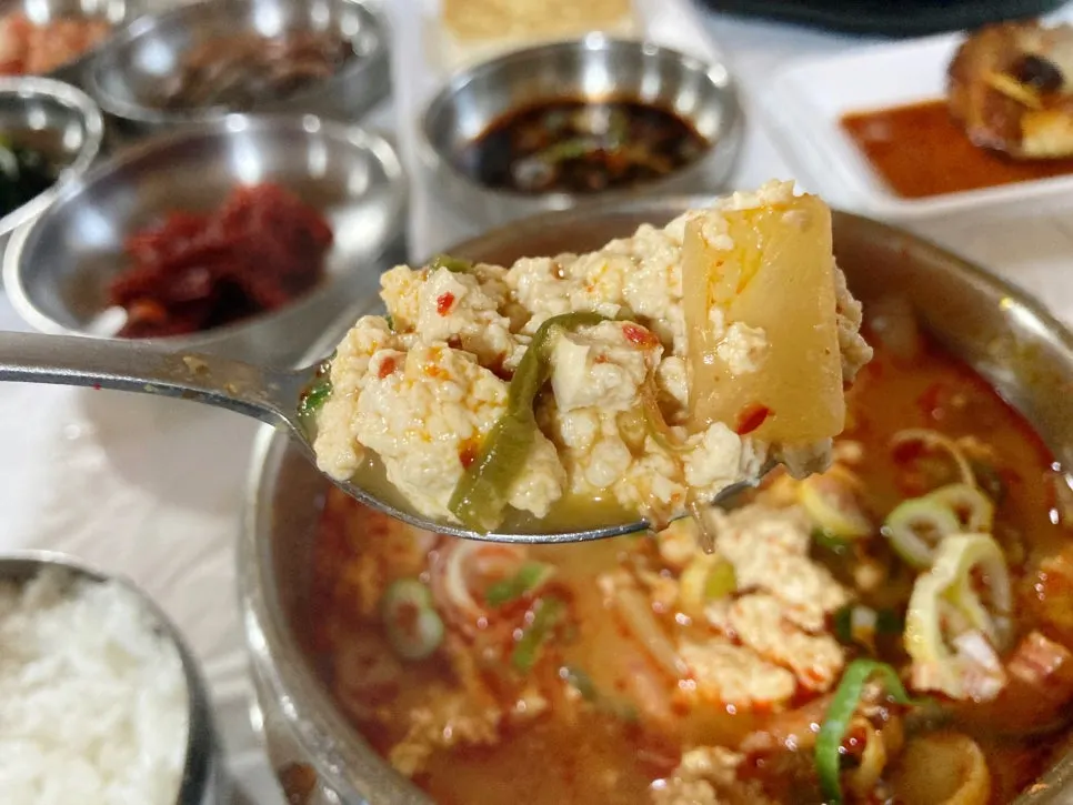 Spicy sundubu with jjaebok clams and shrimp