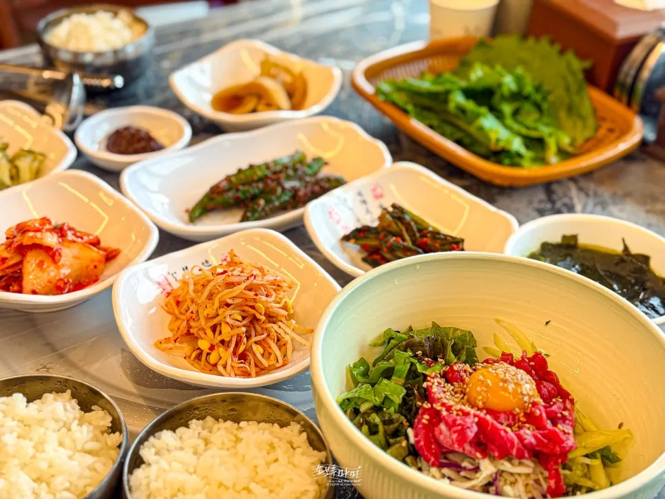 香嫩柔軟的韓牛生拌牛肉拌飯