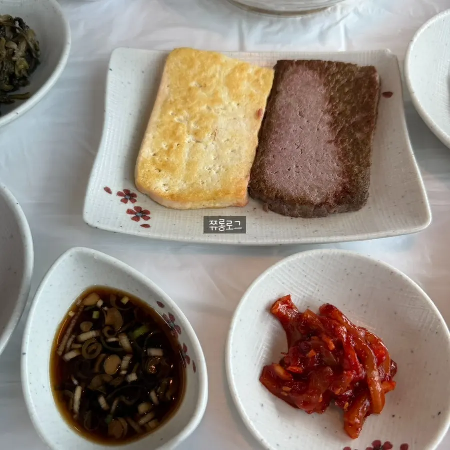 A generous Korean table of side dishes