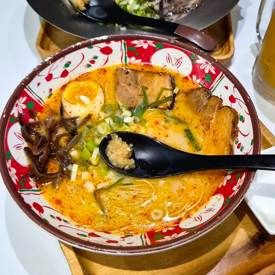 매콤한 국물의 카라이라멘