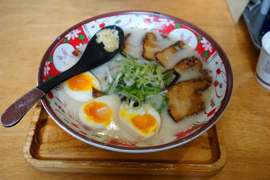 Milky, thick tonkotsu broth