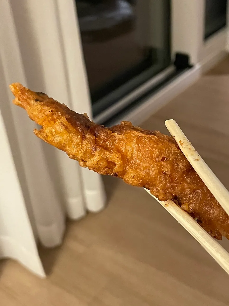 The texture of fried king prawn after takeaway