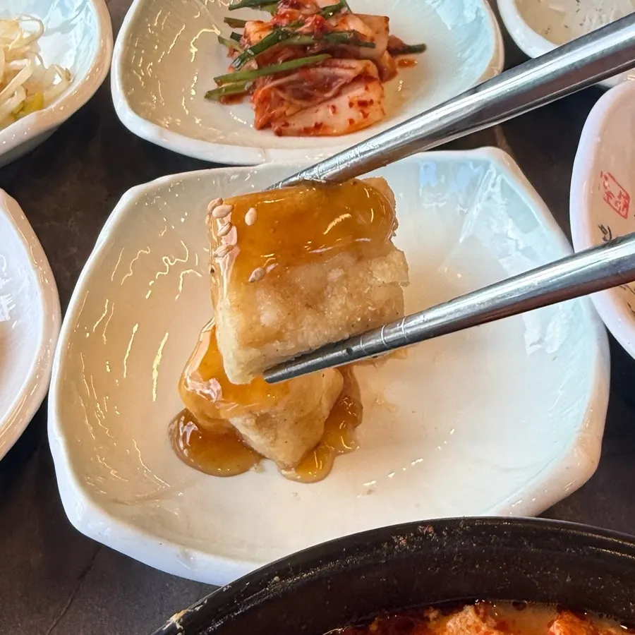 콩밭뜰 두부 반찬 클로즈업