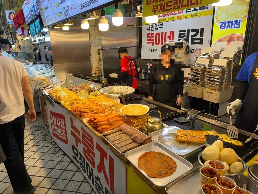 시장닭집 닭강정 조리 공간