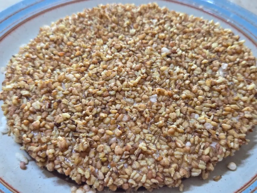 A piece of grain gangjeong brought back to crispiness