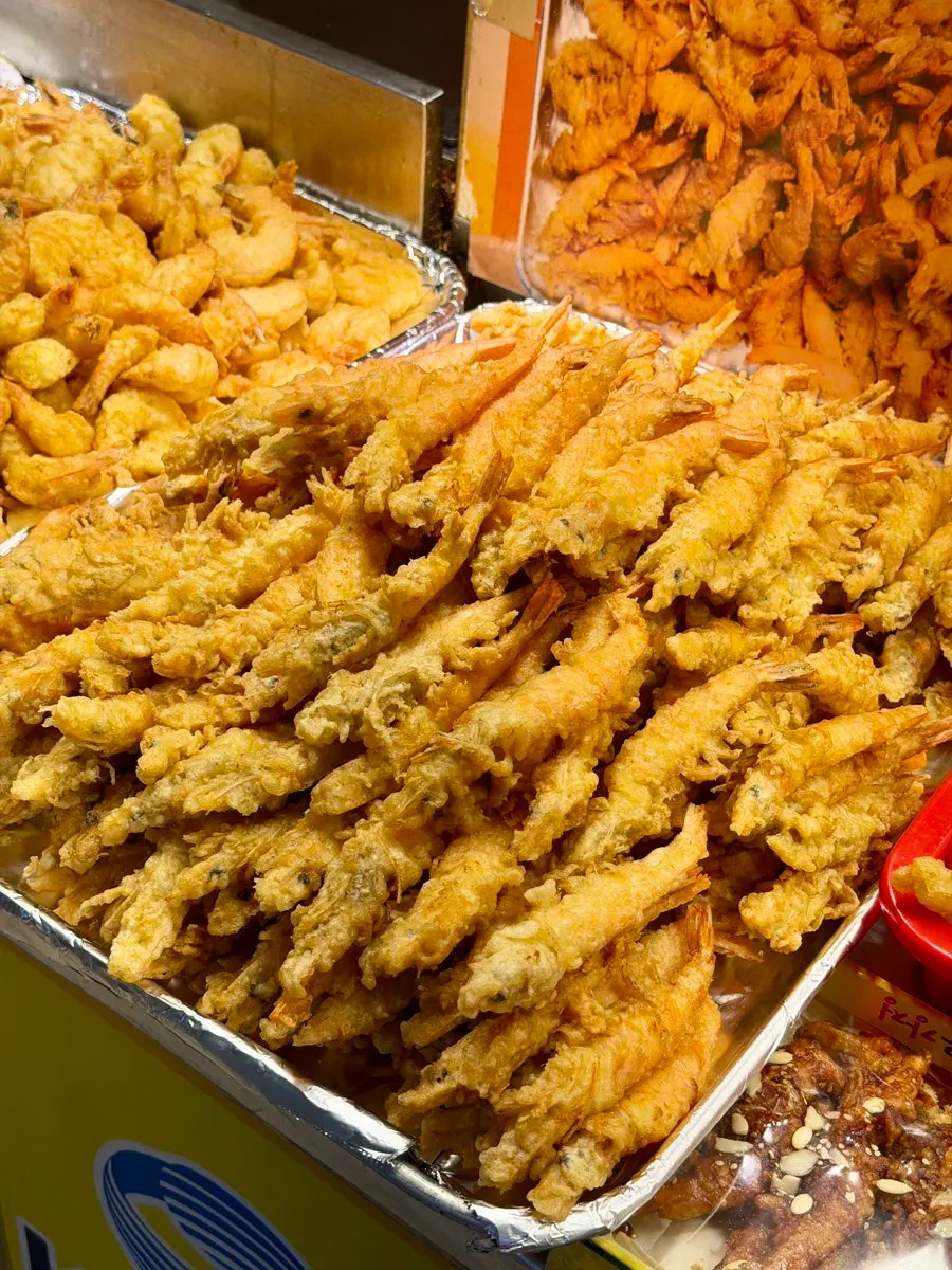 Assorted tempura set at Hwangbuja Twigim