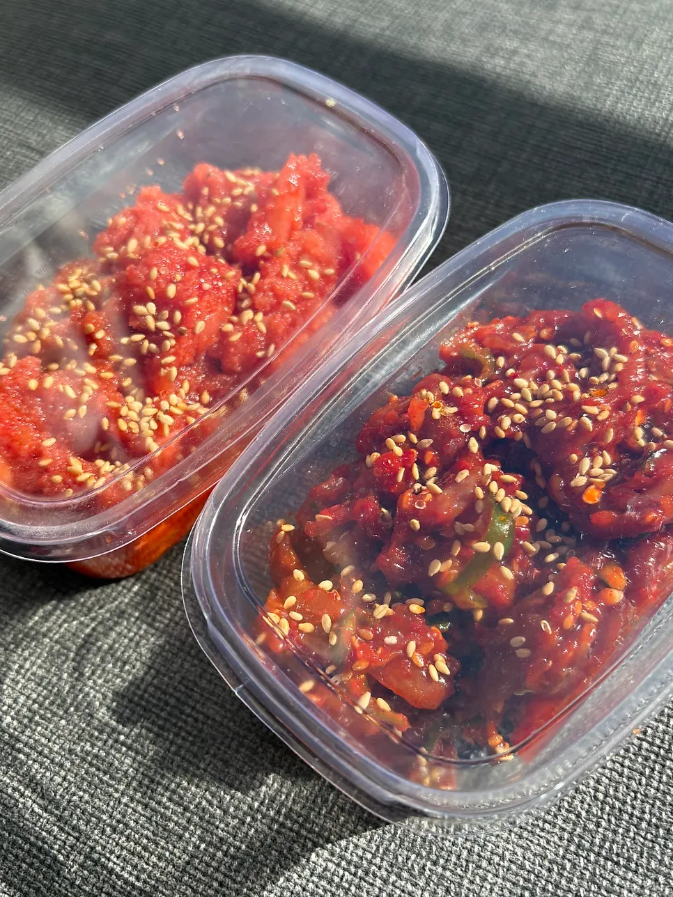 Preparing to season myeongnanjeot and scallop jeotgal