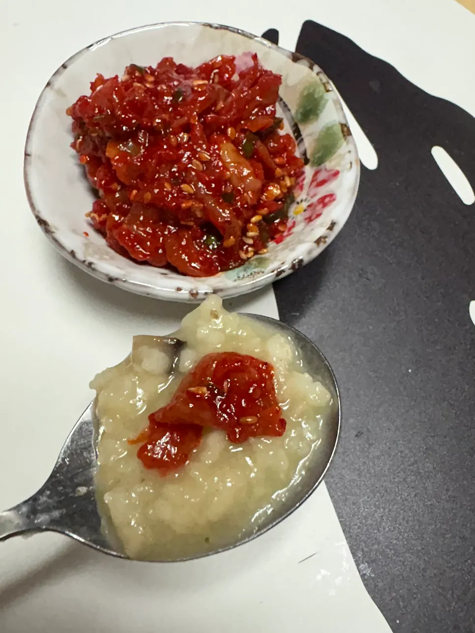 Scallop jeotgal served with sungnyung or porridge