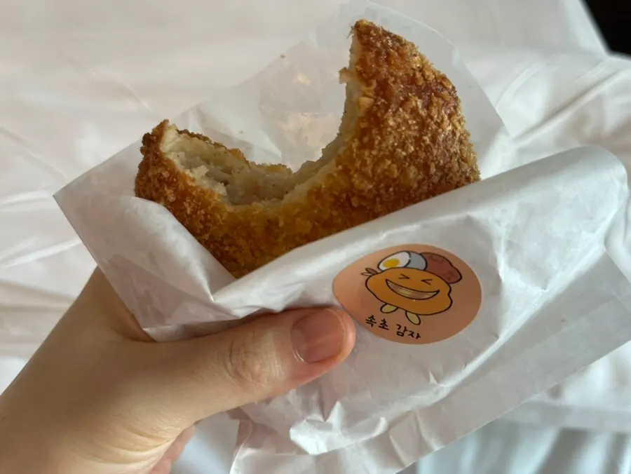 Cross-section of the fire jjamppong croquette